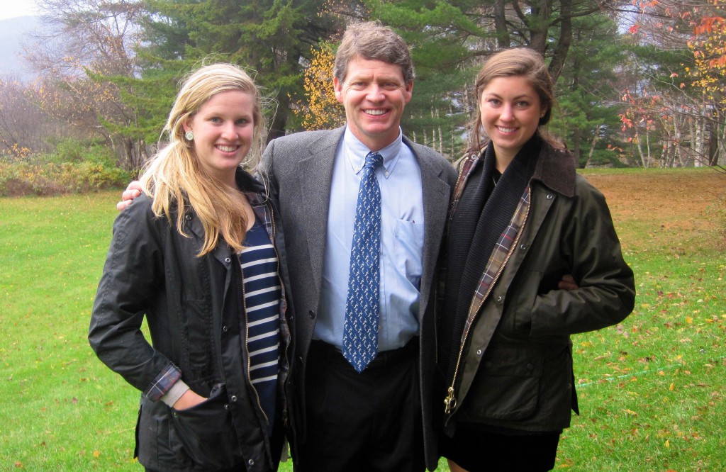 Tiger Shaw with his daughters Eva [left] and Kara [right]. (USSA)