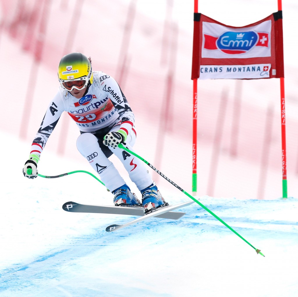 Andrea Fischbacher skis for the win in Crans Montana. (GEPA)