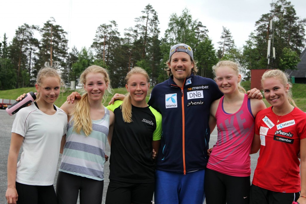 Kjetil Jansrud with Lillehammer 2016 YOG hopefuls.